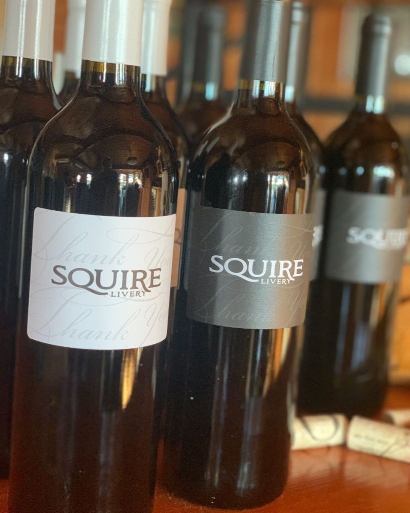 Squire Livery Wine, White & Black Label